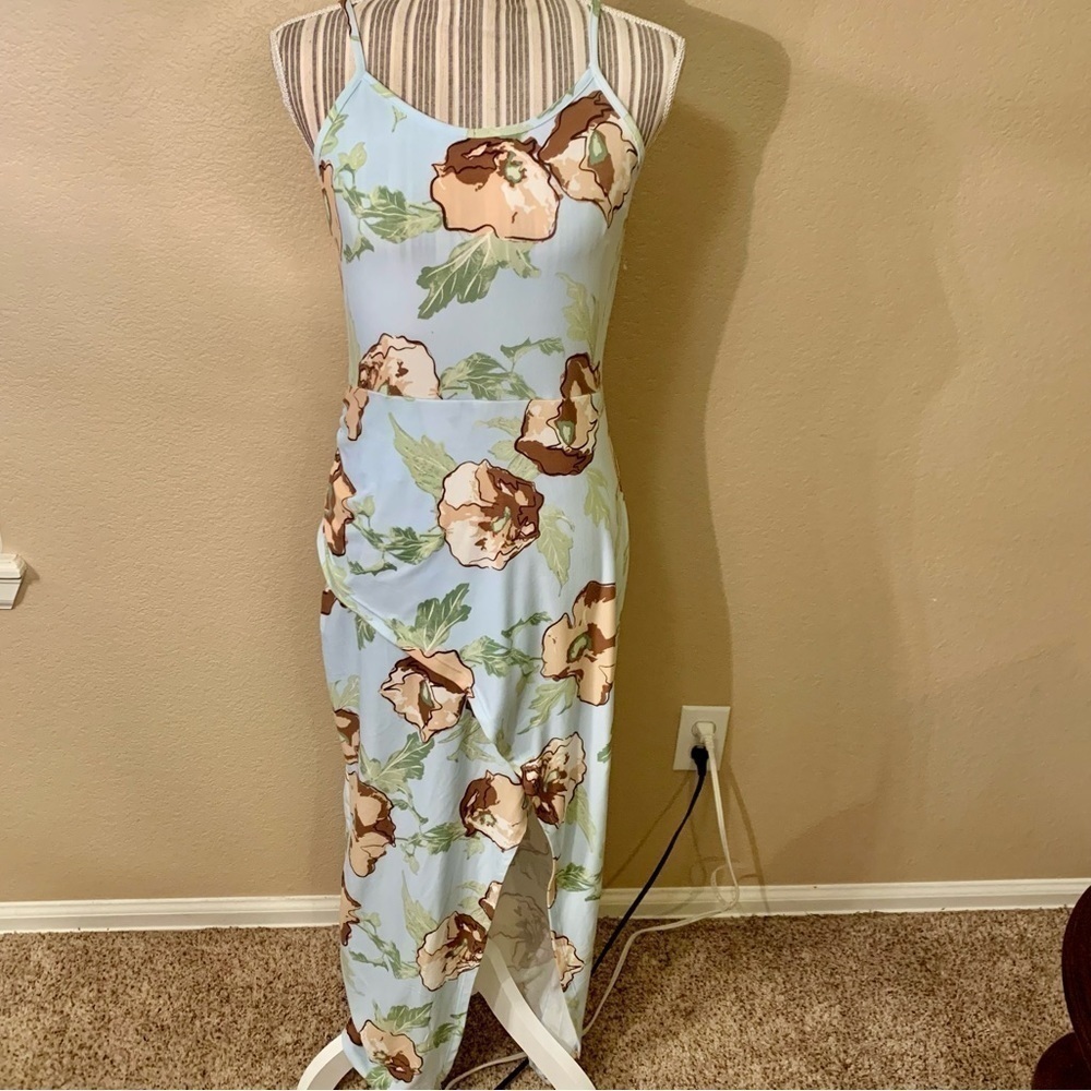 NWT Maxi Dress Large B Famous Powder Blue Brown Beige Green Floral Stretch